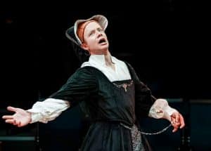 Gareth-Cassidy-as-Mary-Tudor-–-The-Prince-and-The-Pauper-Photo-by-Andrew-Billington