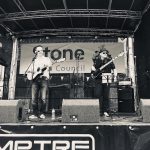 Jamie-Summerfield-at-Stone-music-Festival-2019-with-Kris-Grainger