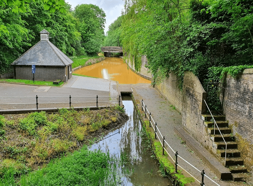 Kidsgrove-canal