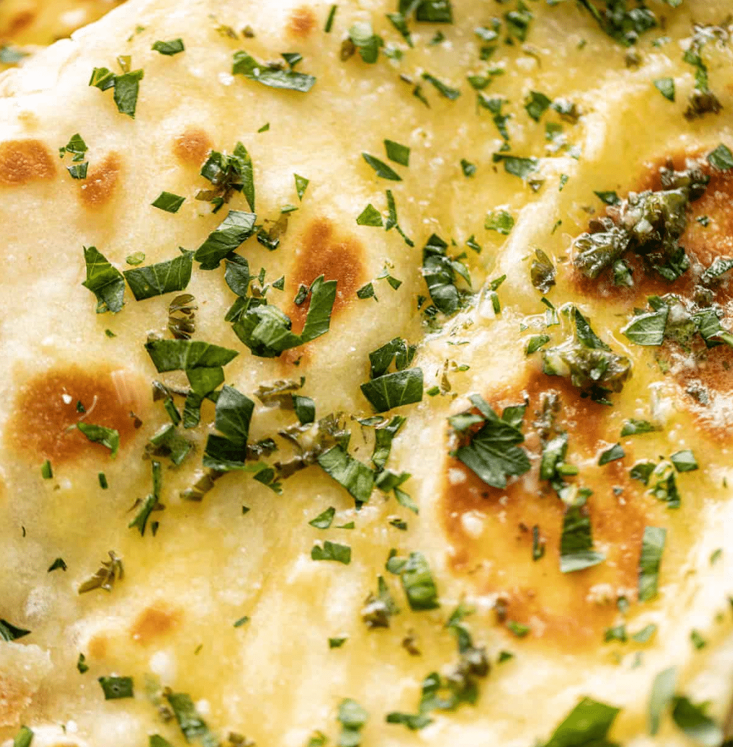 cheesy-naan-bread