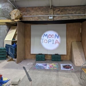 Moontopia-production-2022-barts